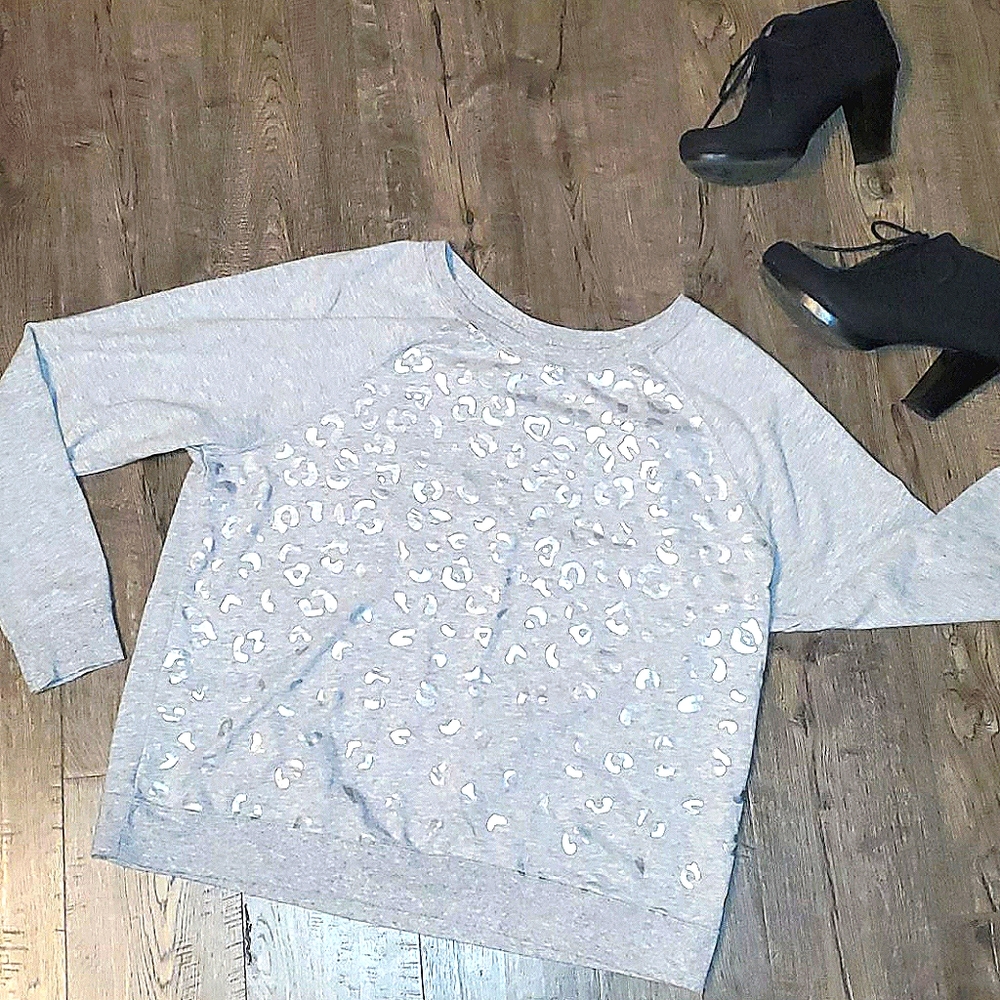 Silver Leopard‎ Grey Long Sleeve sz XXL
